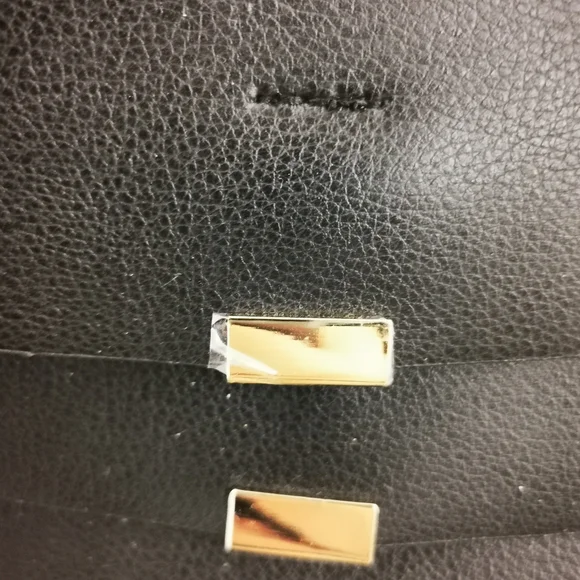 NWT Miztique Crossbody Bag designer collection black and gold multi compartment - Picture 7 of 13